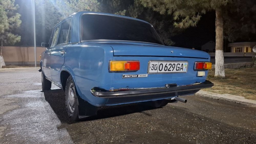Ваз 2101 сотилади, холати зур.