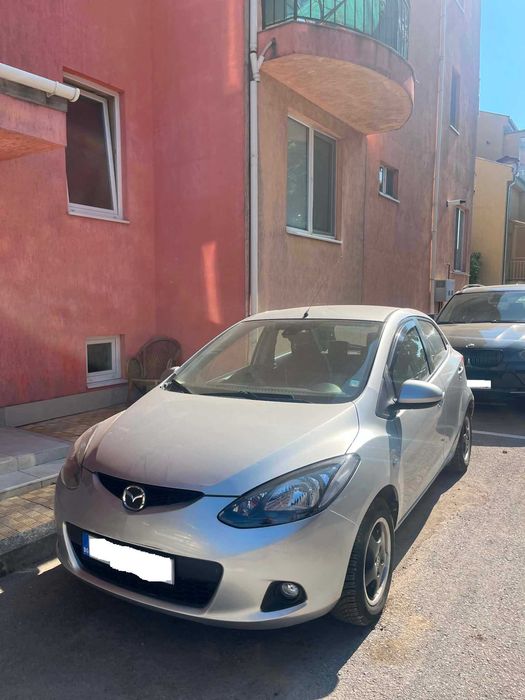 Mazda 2 2008 бензин