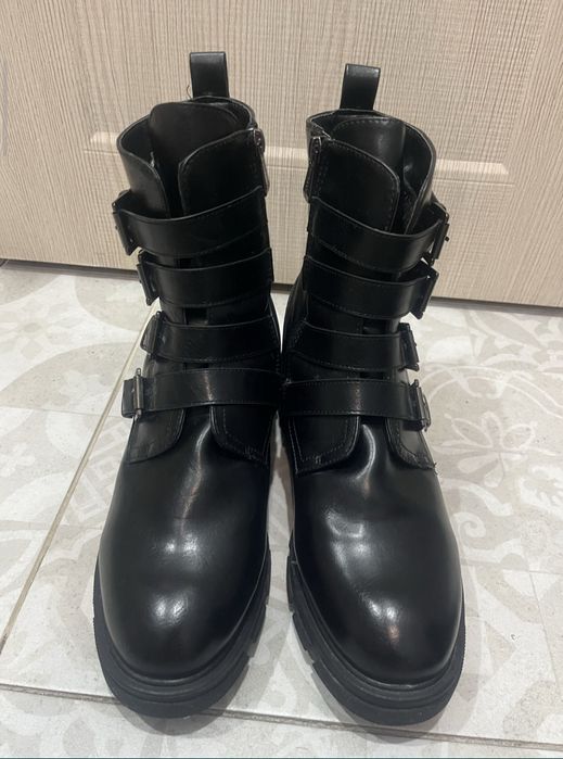 Ботинки женские 41 размер