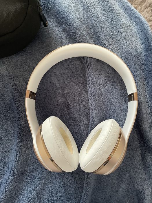 Vand Casti Beats Solo 3 Gold