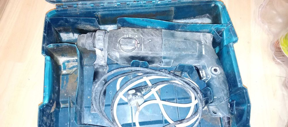 Перфоратор,не е Бош!