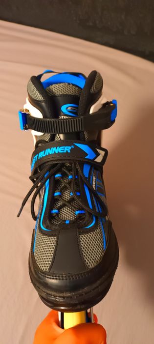 Ролери в добро състояние номер 35,36,37 и 38 в сив,син,черен и бял цвя