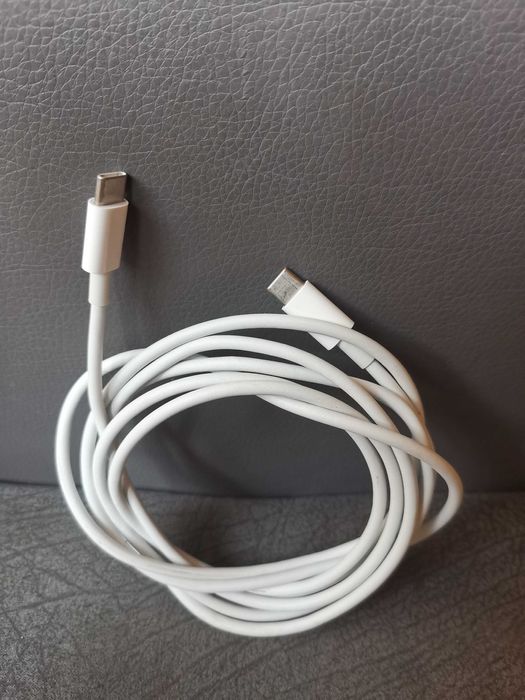 Cablu Apple  Cu  mufe C La ambele capete Original 80 lei fix