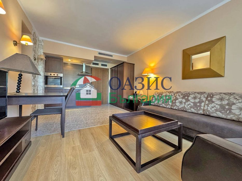 Двустаен апартамент в комплекс Royal Beach Barcelo, 89 кв.м., Слънчев бряг, България, 100 000 евро