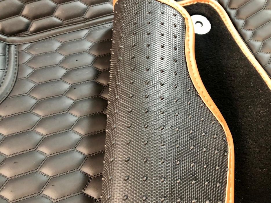 Коврики на Инфинити Qx80