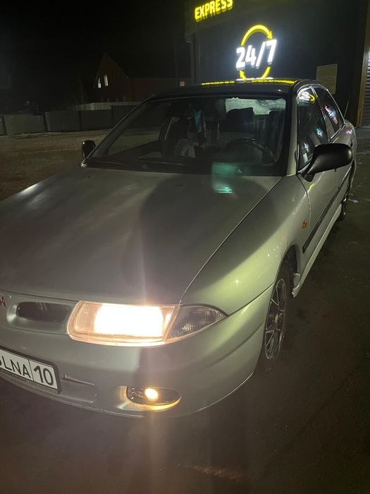 Продам Mitsubishi charisma 1.6 1997года
