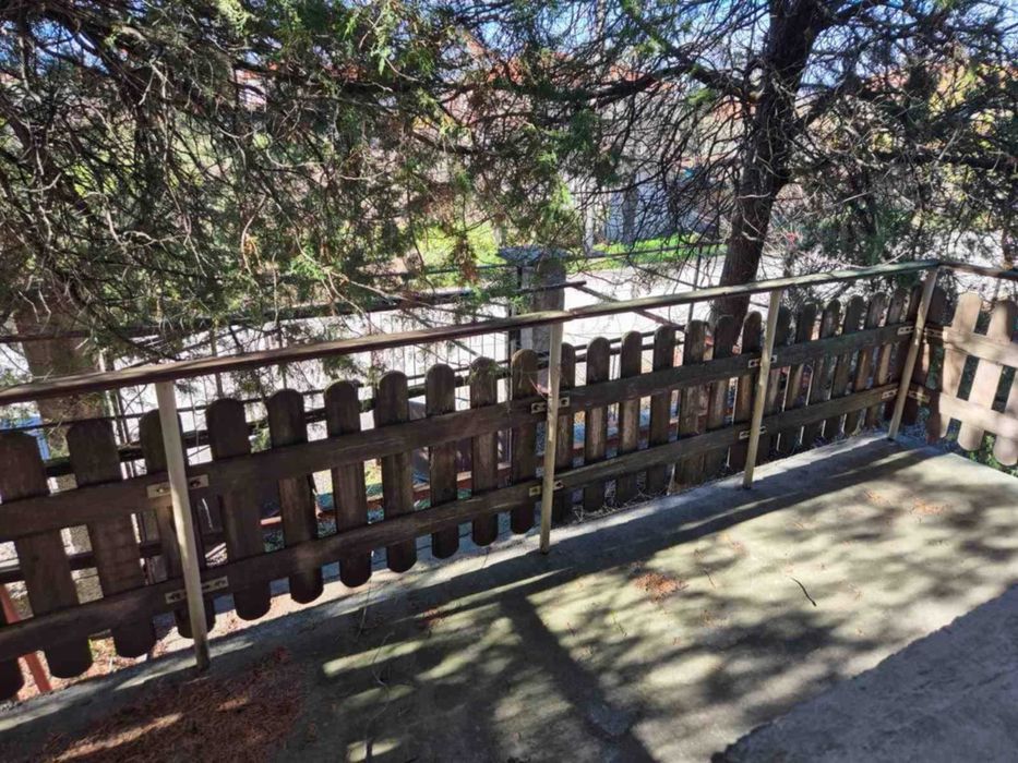 Продава къща в с. Сарая