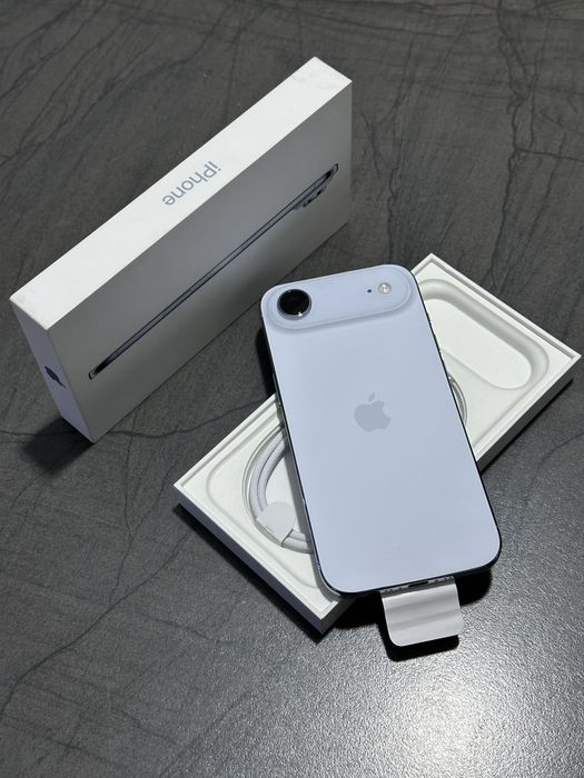 iPhone Air Sky Blue 256GB !