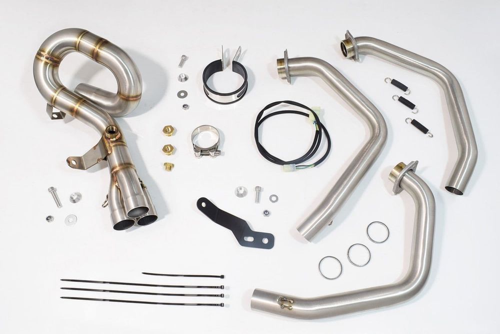 evacuare black widow second hand si noi de vanzare