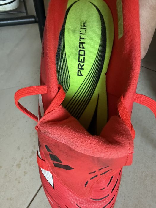Бутонки Adidas