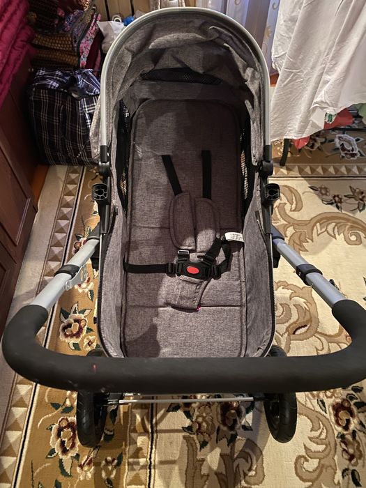 детская коляскаа