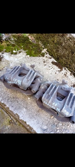 Продавам задни апарати Супорти за опел Зафира