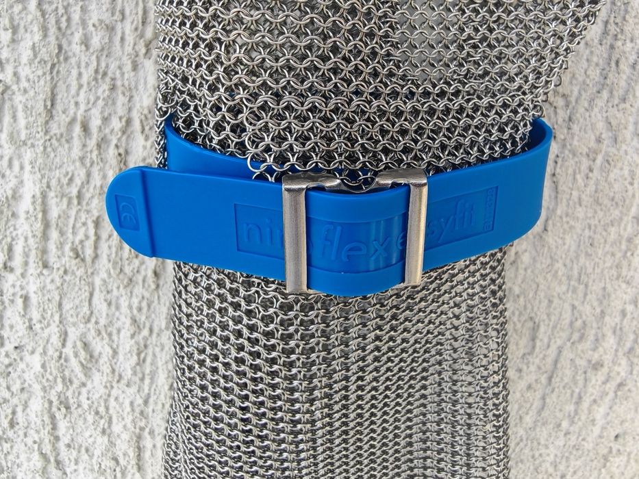 Метална ръкавица