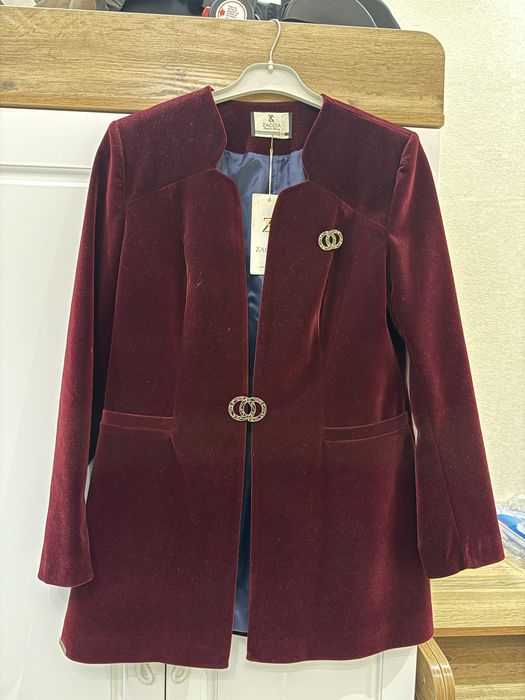 кастюм бархатный