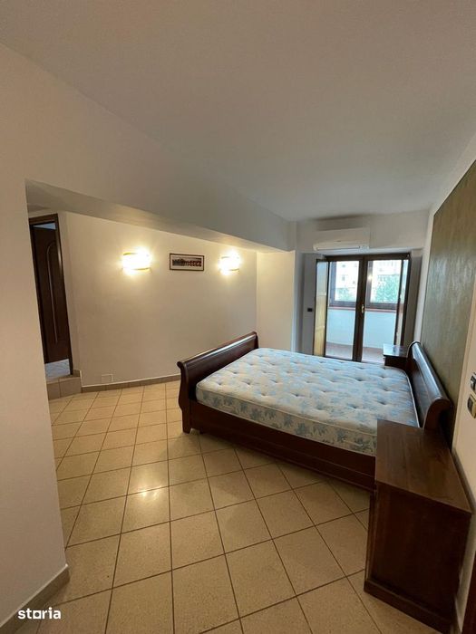 3  camere decebal unirii
