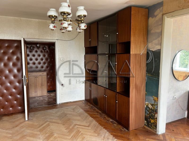 Продава се Двустаен апартамент в София, Надежда 4 - 73 кв.м за 2192 €/кв.м - Снимка #7