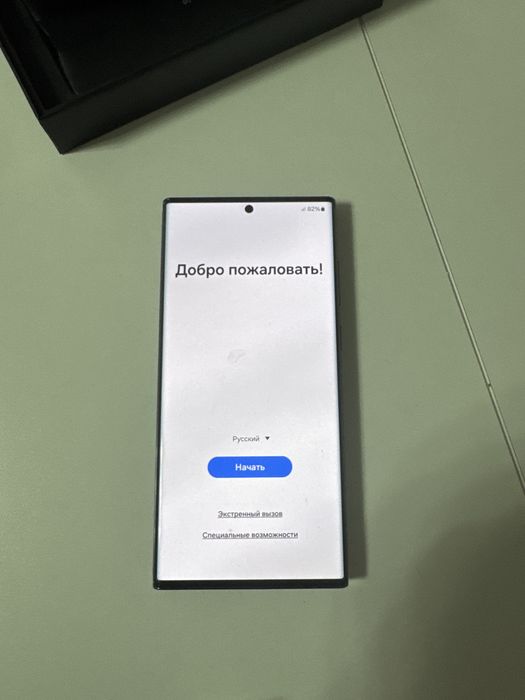 1)Продам сасммунг S22 ультра зеленый.,