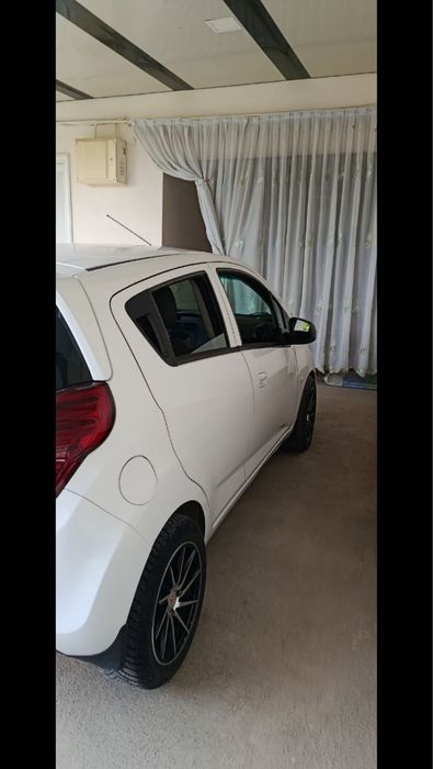 Spark sotiladi ideal