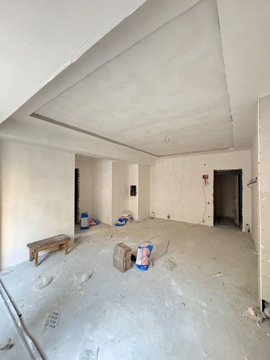 Яшнабад Новостройке продается квартира  2/1/8  45м2