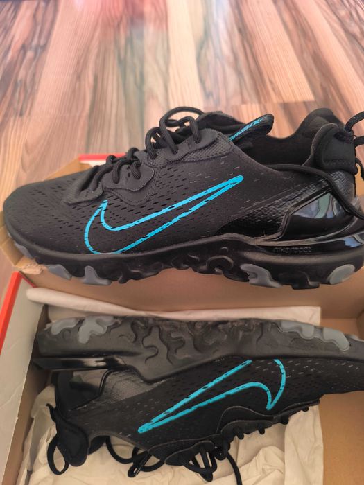 Маратонки nike 44