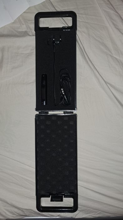 Microfon cu Condensator Behringer CB100