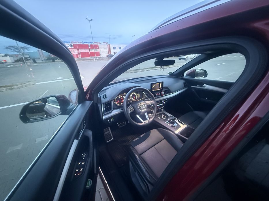 Audi Q5 2.0 TDI 190 cp S-line Plus S-tronic quattro