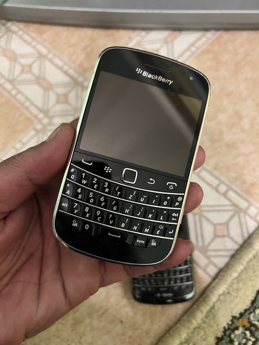 Blackberry без зарядно