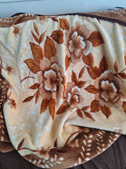 Продам плед 3000