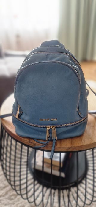 Rucsac Michael Kors din piele naturala.