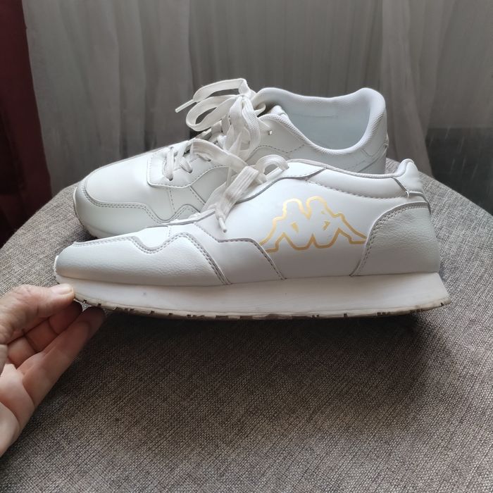 Vand adidasi kappa39