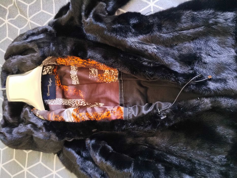 Черная норковая шуба