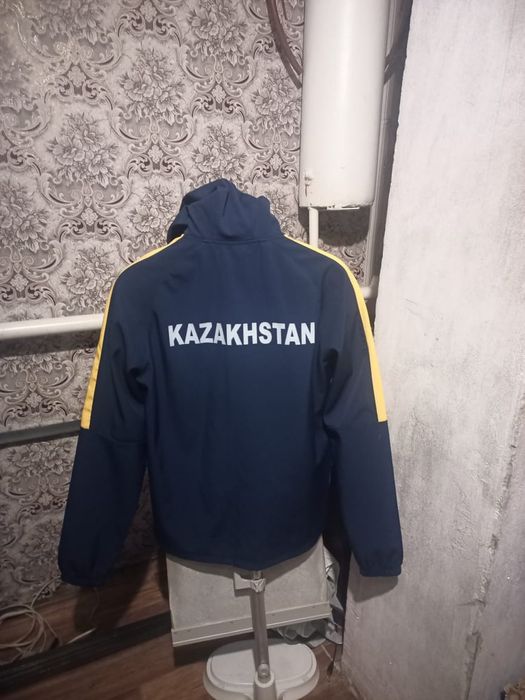 Спортивный костюм