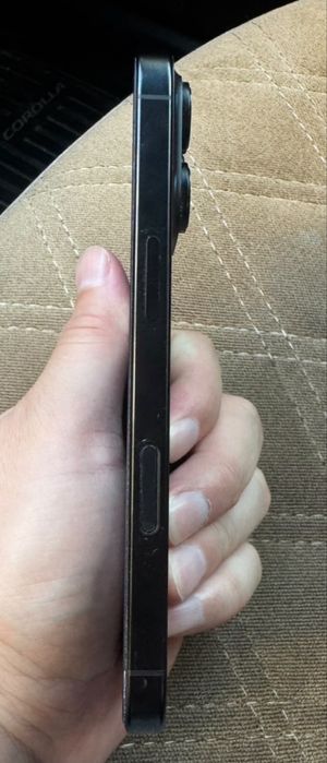 Продам iPhone 16 pro 512 Гб