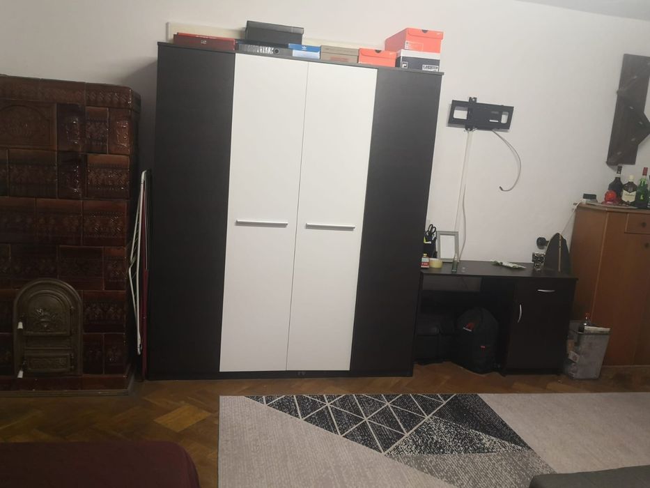Cameră de închiriat — fotografia 3