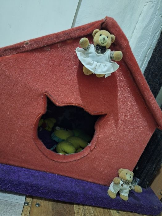 Продам домик для кота