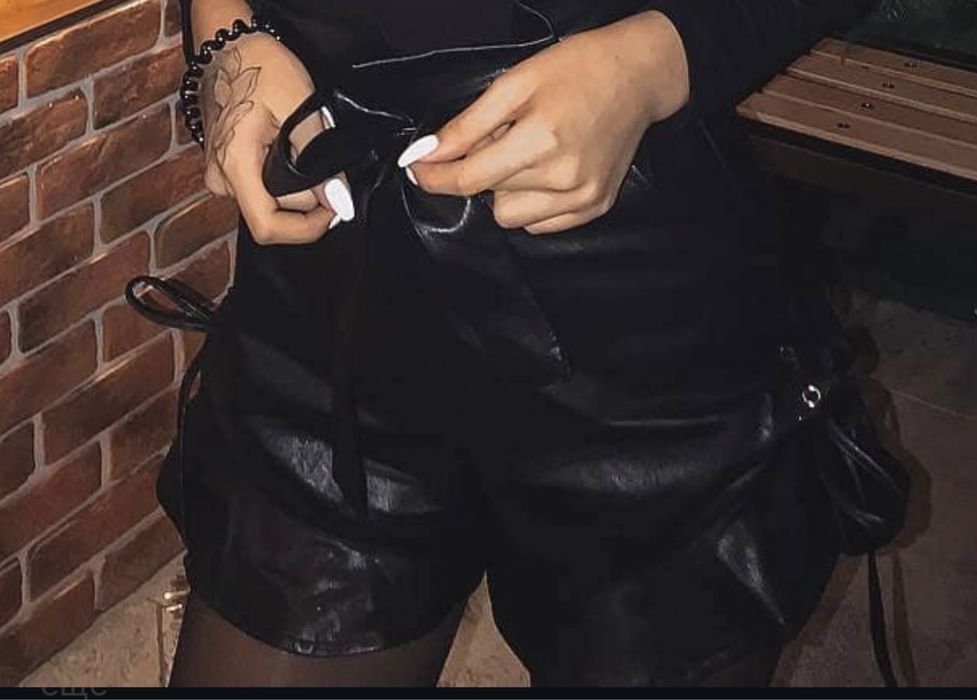 Продам черную чорты