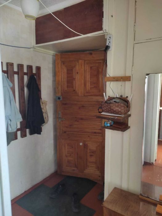 Продам 3х-комнатную по Маяковского