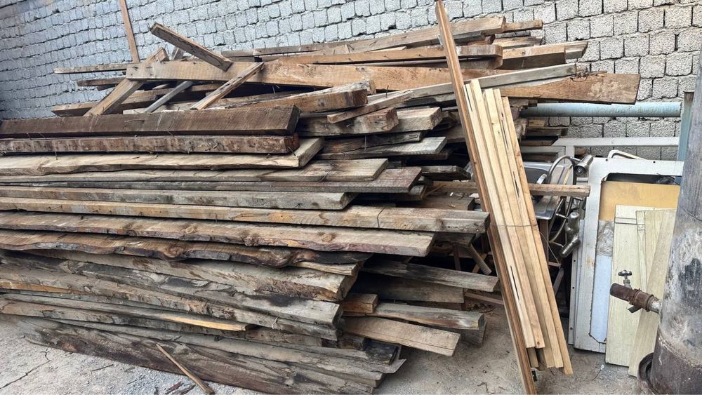 Металлалом, тахта доски, брус для строительства
