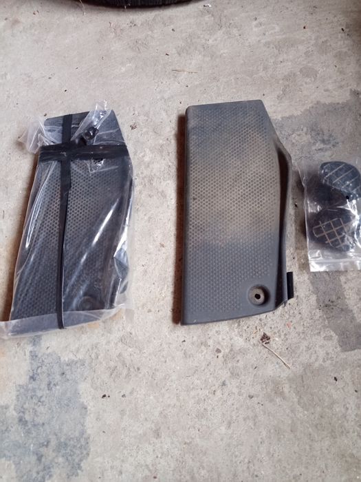 Автоаксесоари Сеат леон