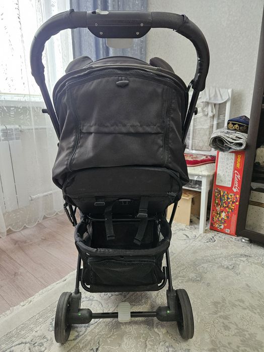 Продам детскую коляску