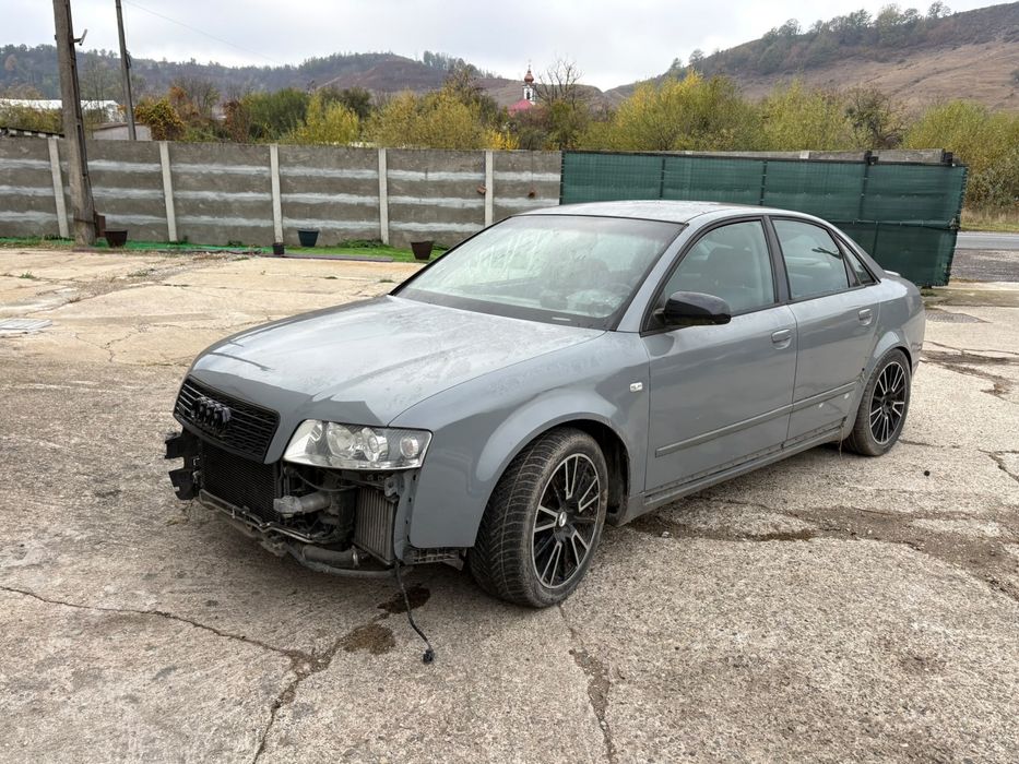 Dezmembrez Audi A4 B6 pachet Sline , an 2005 , 2.5 diesel