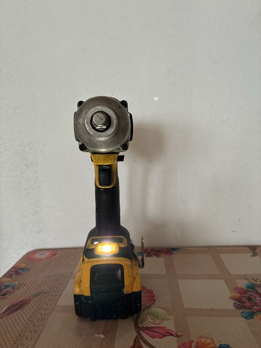 impact 891 dewalt