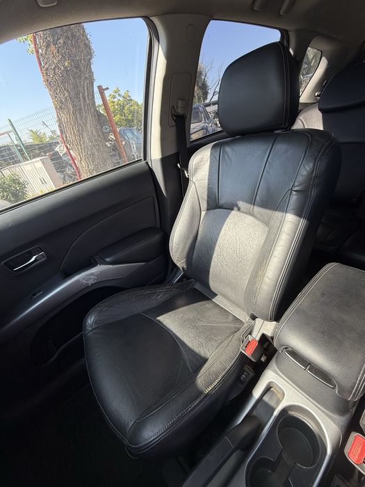 Mitsubishi Outlander 2.2 DI-D 2007-2012г. на части