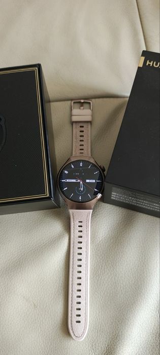 Смарт часовник huawei watch 5