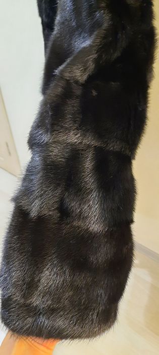 Продам шубу норковую