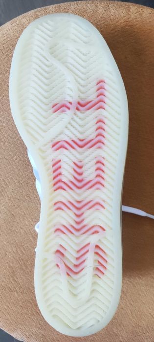 Маратонки Adidas Super Hero SHELL ЧИСТО НОВИ!