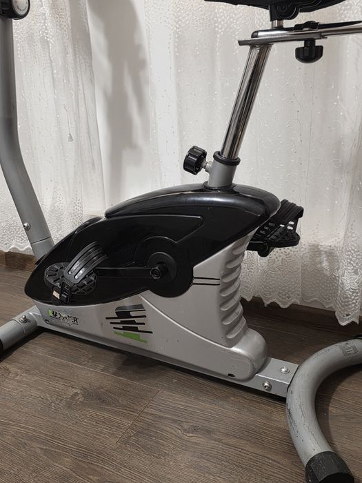 Bicicletă  magnetică fitness medicală.Ține 120kg.Transport gratuit