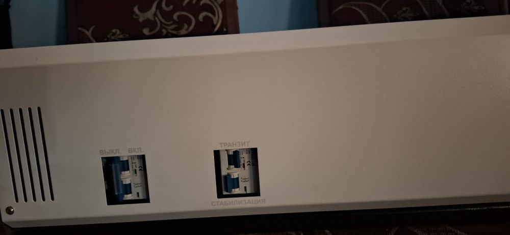 Stabilizator Skat 20000LV yangi  45voltdan~253 volt