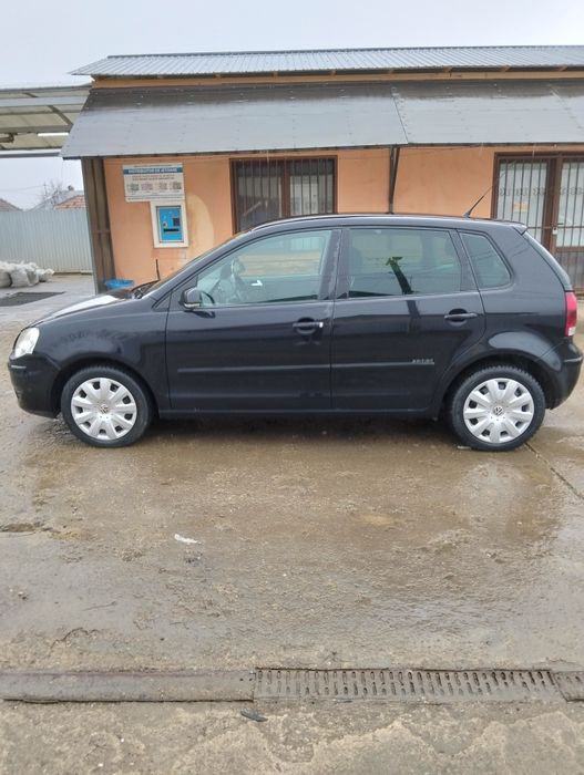 VW Polo 2009 black edition
