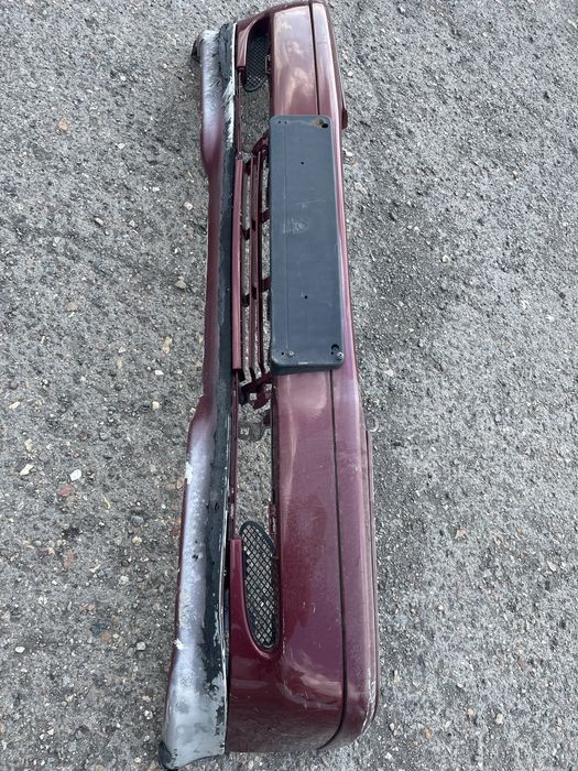 Бампер передний Мерседес 202